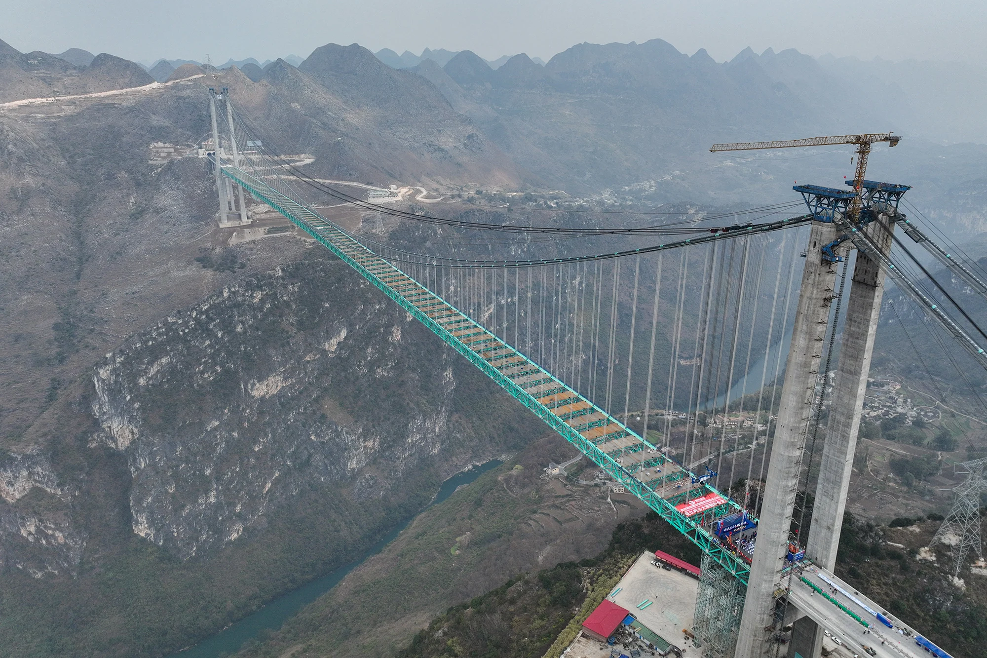 guizhou-surga-jembatan-tertinggi-dunia-dan-ambisi-baru-tiongkok